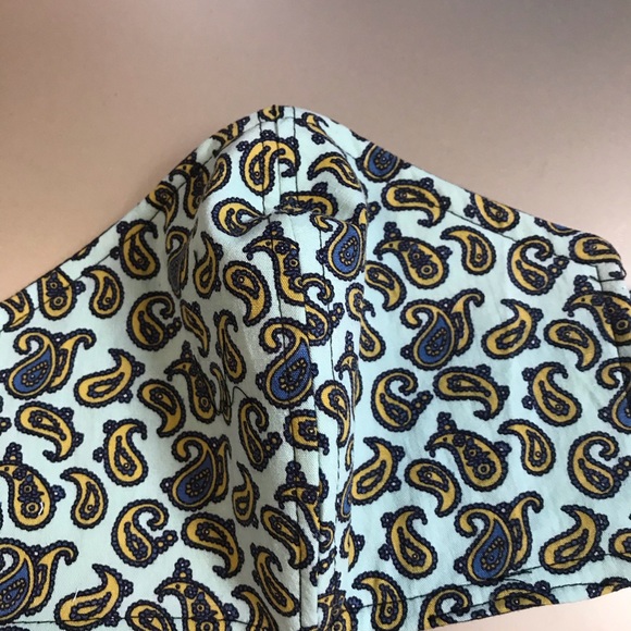 two faced Accessories - Paisley Unisex 😷